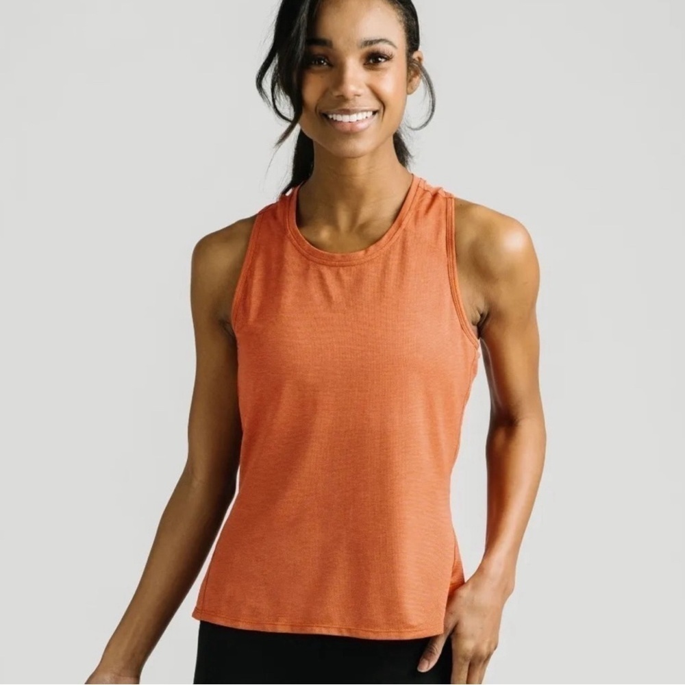 Zyia Burnt Orange Breezy Active Tank Size XL NWT